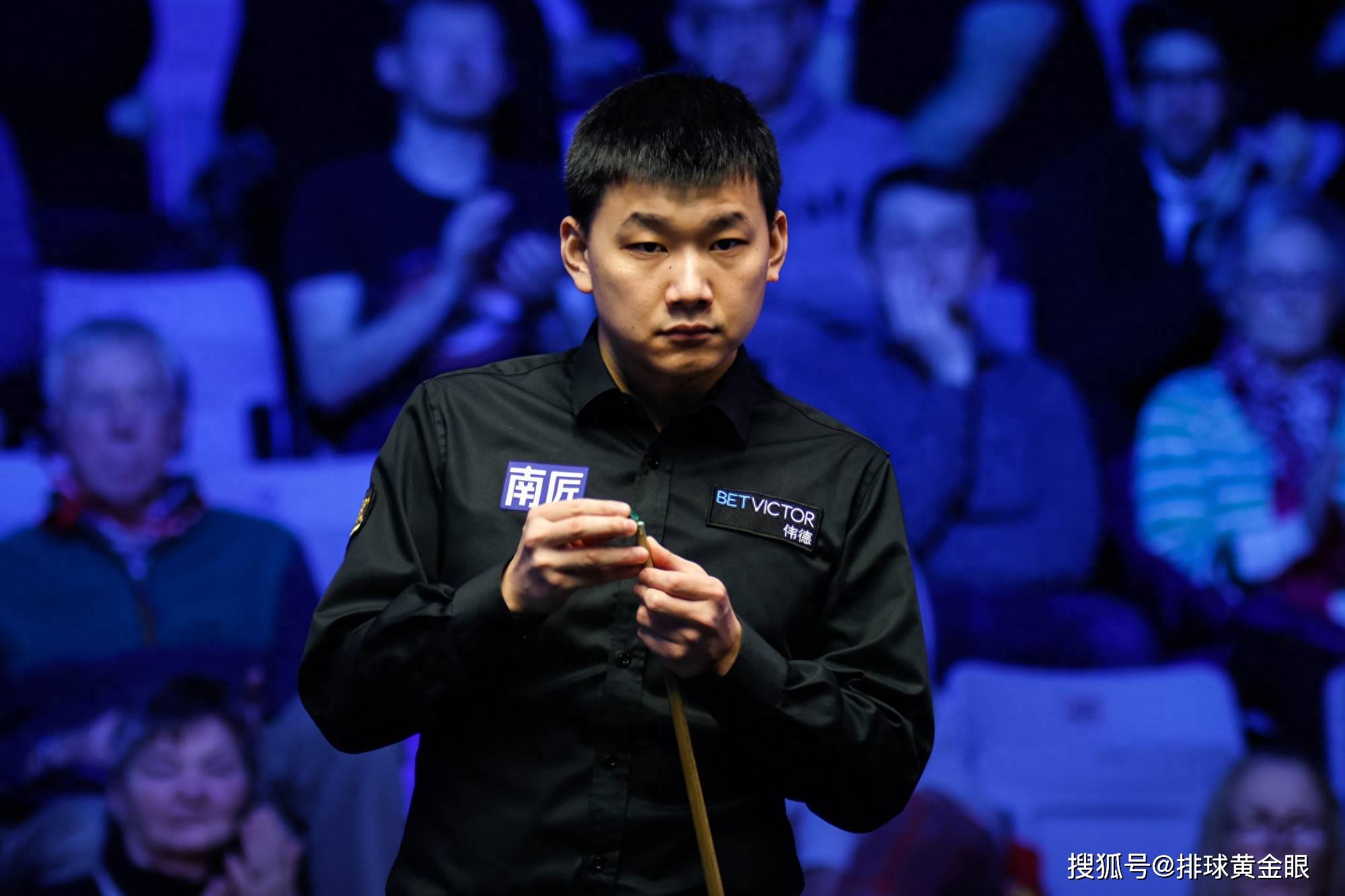 关键时刻，小将奉献绝杀，助球队跻身四强的简单介绍